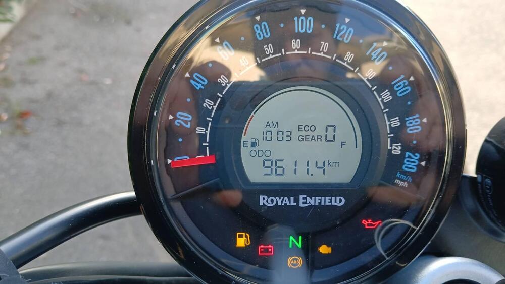 Royal Enfield Super Meteor 650 (2023 - 26) (3)