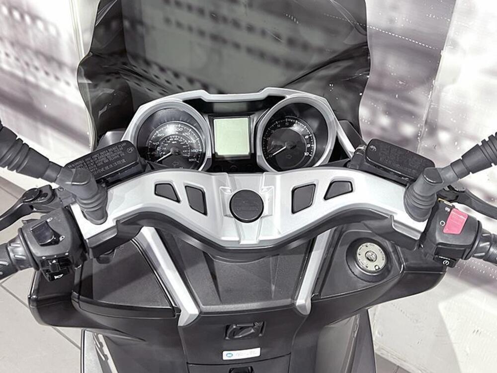 Kawasaki J 300 ABS (2014 - 16) (6)