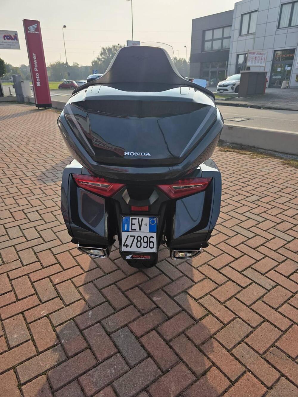 Honda GL 1800 Gold Wing Tour DCT (2021) (8)