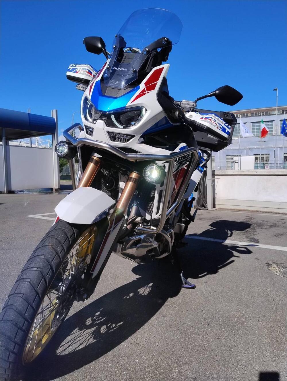 Honda Africa Twin CRF 1100L Adventure Sports DCT Travel Edition (2022 - 23) (4)