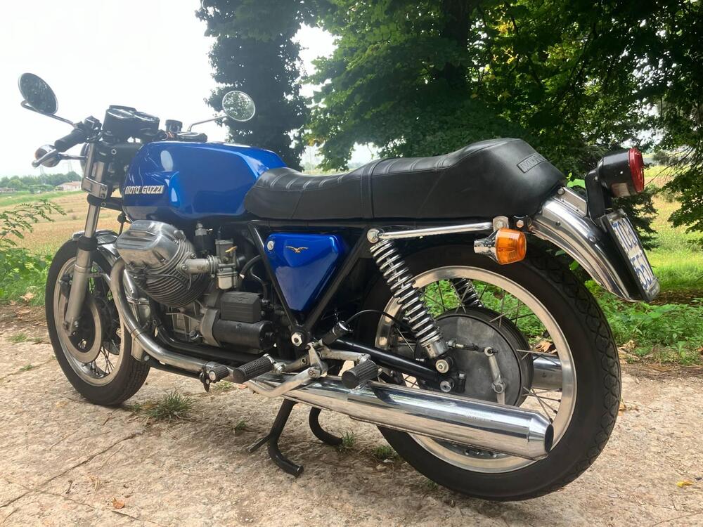 Moto Guzzi V7 Sport (4)