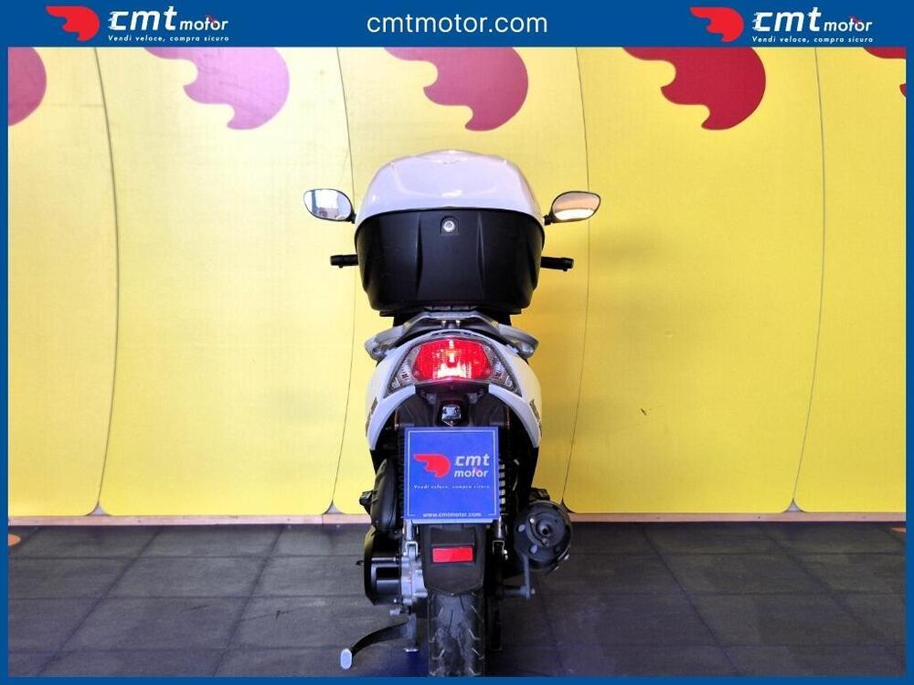 Kymco Agility 200i R16 (2008 - 16) (9)