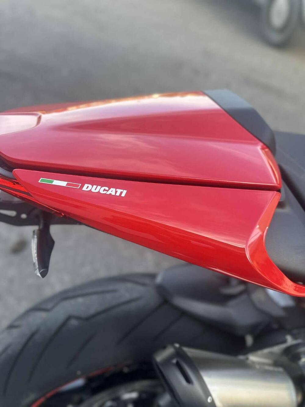 Ducati Monster 937 + (2021 - 25) (4)