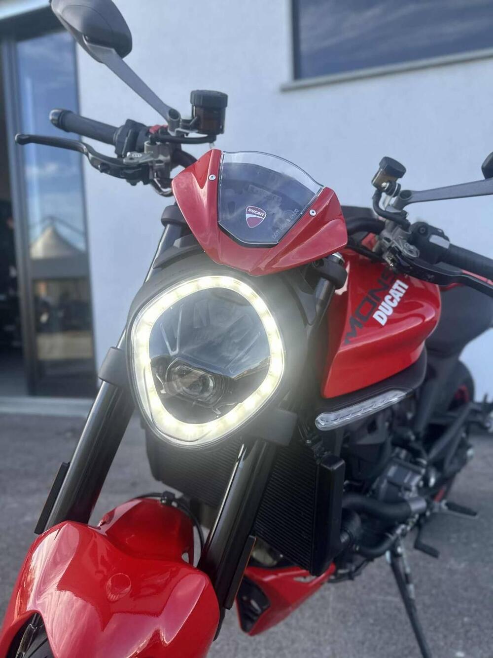 Ducati Monster 937 + (2021 - 25) (2)