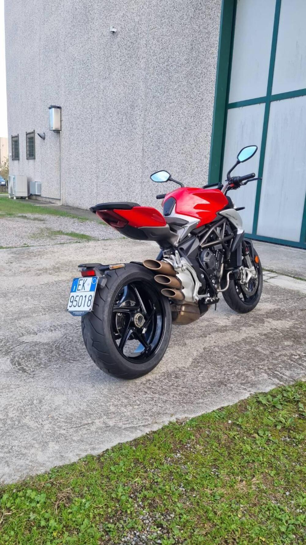 MV Agusta Brutale 800 EAS ABS (2016 - 19) (4)