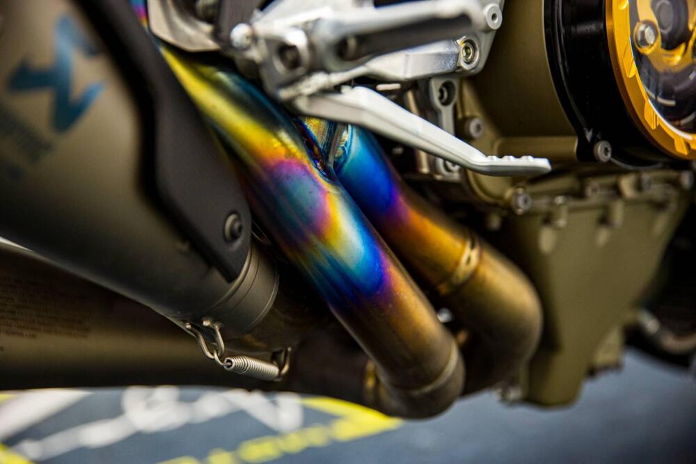 Ducati Streetfighter V4 1100 S (2021 - 22) (13)