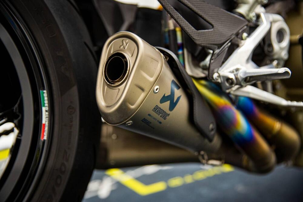 Ducati Streetfighter V4 1100 S (2021 - 22) (14)