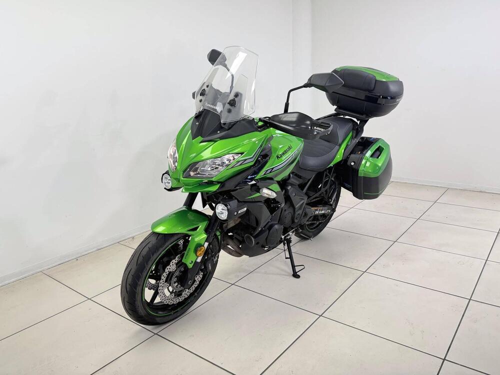 Kawasaki Versys 650 SE (2017) (2)