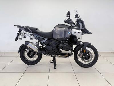 Bmw R 1300 GS Adventure Triple Black (2025) usata