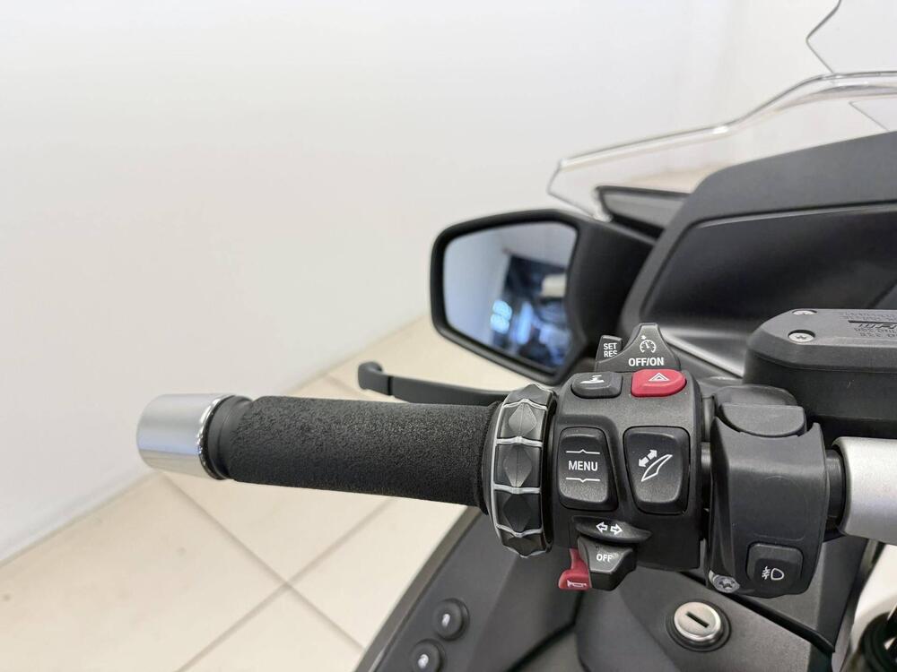 Bmw R 1250 RT (2021 - 25) (9)