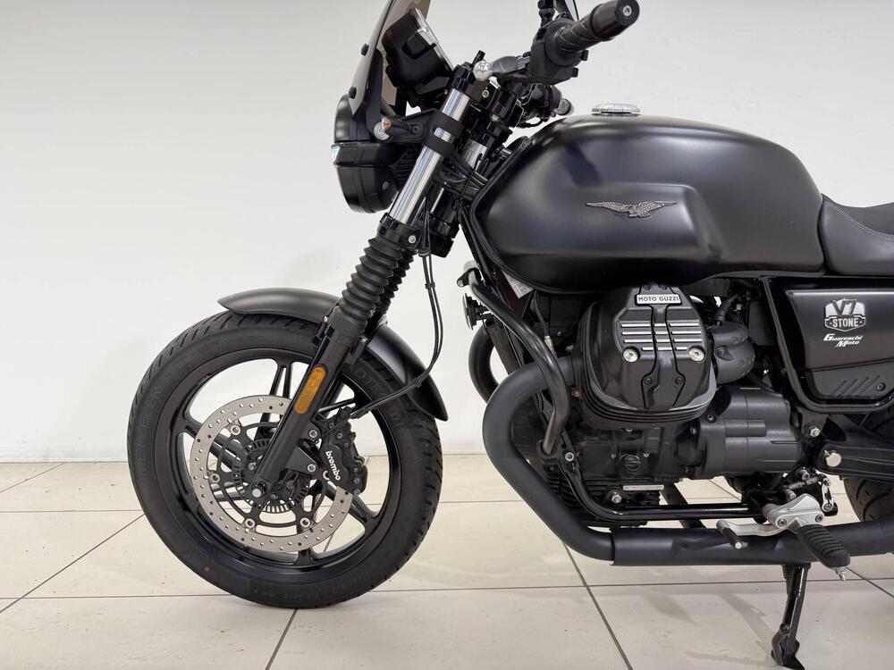 Moto Guzzi V7 850 Stone Special Abs (2021) (13)
