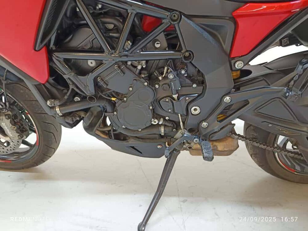 MV Agusta Turismo Veloce 800 Rosso (2021 - 23) (11)