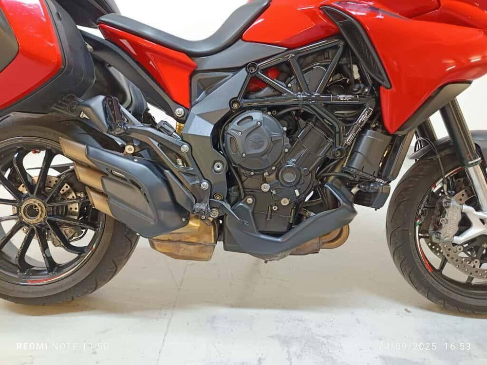 MV Agusta Turismo Veloce 800 Rosso (2021 - 23) (15)