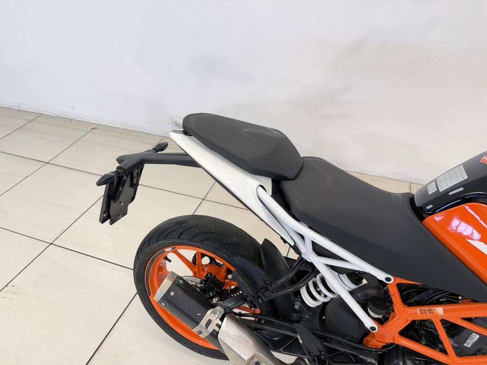 KTM 390 Duke (2021 - 23) (17)