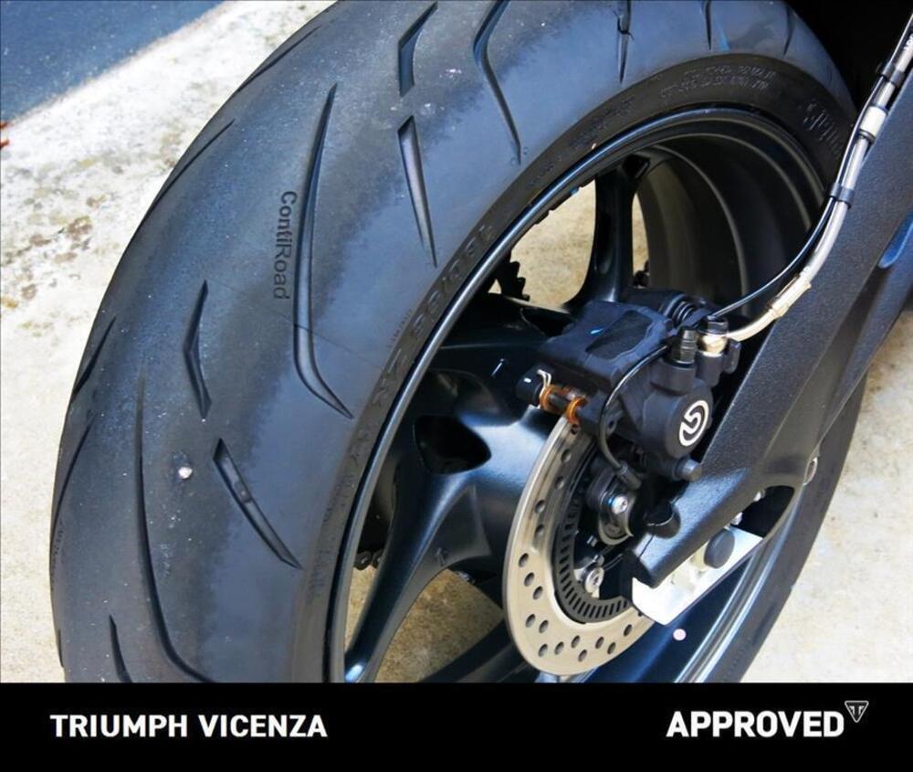 Triumph Street Triple 765 R (2023 - 26) (6)