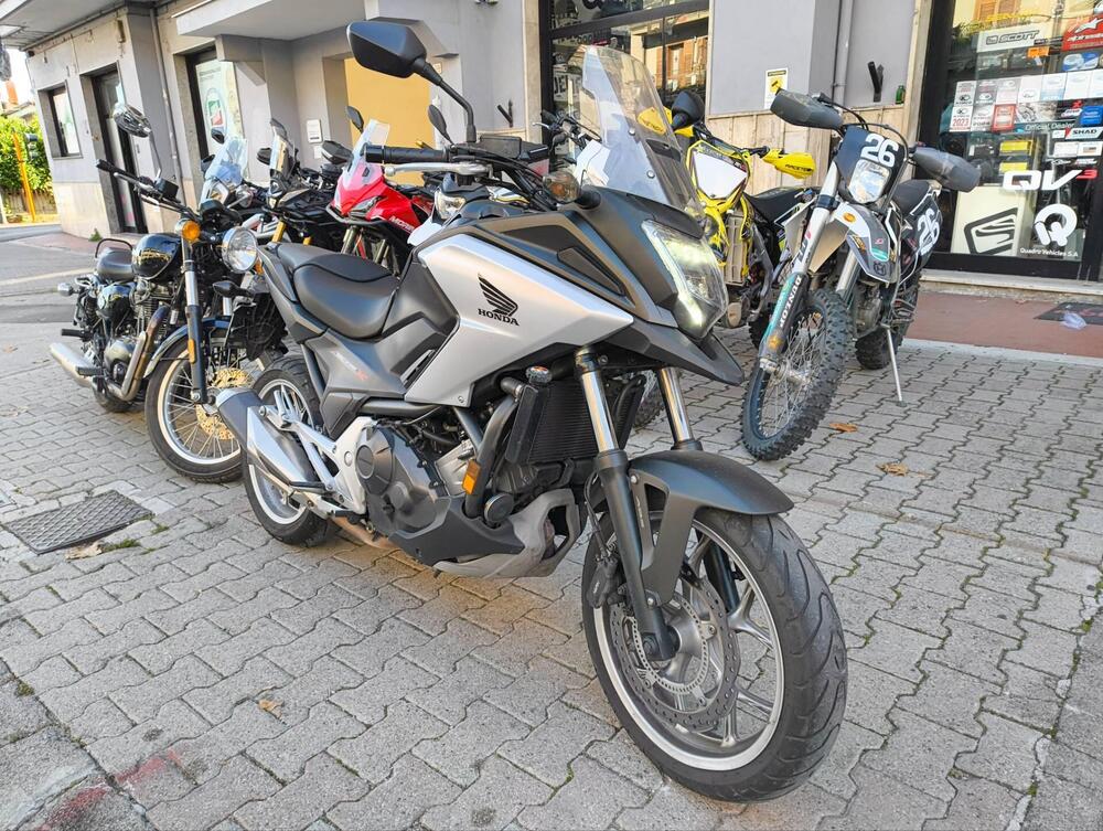 Honda NC 750 X ABS (2016 -17) (2)