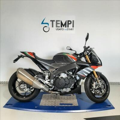 Aprilia Tuono V4 Factory (2019 - 20) usata
