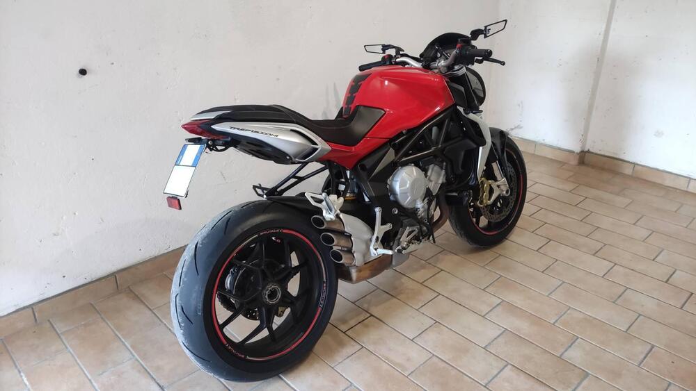 MV Agusta Brutale 675 (2011 - 15) (3)