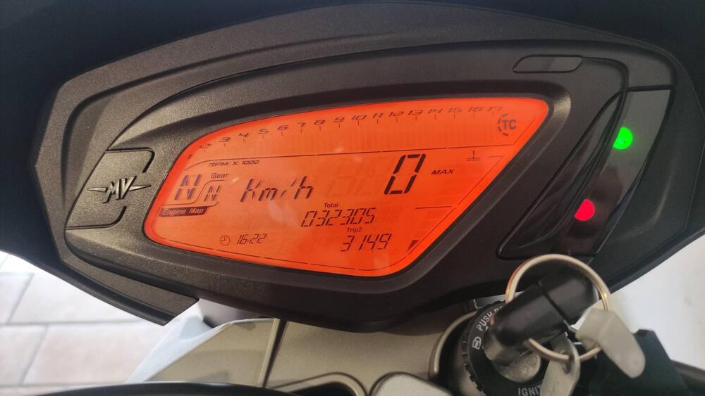 MV Agusta Brutale 675 (2011 - 15) (7)