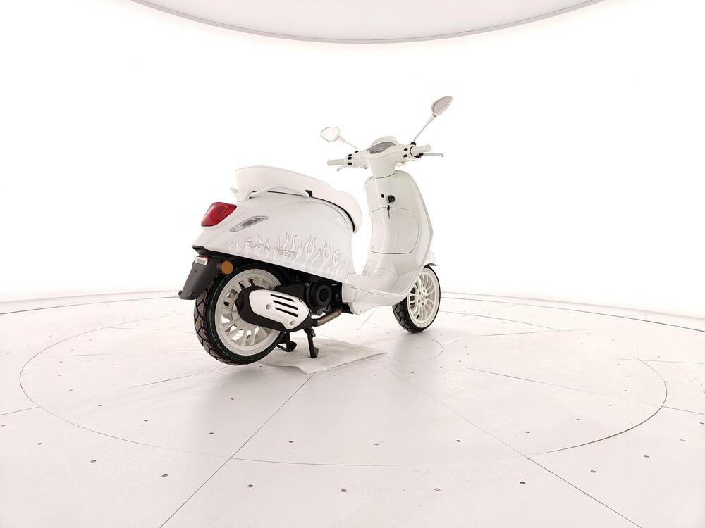 Vespa Sprint 50 Justin Bieber (2022 - 24) (4)