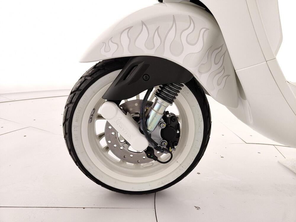 Vespa Sprint 50 Justin Bieber (2022 - 24) (7)