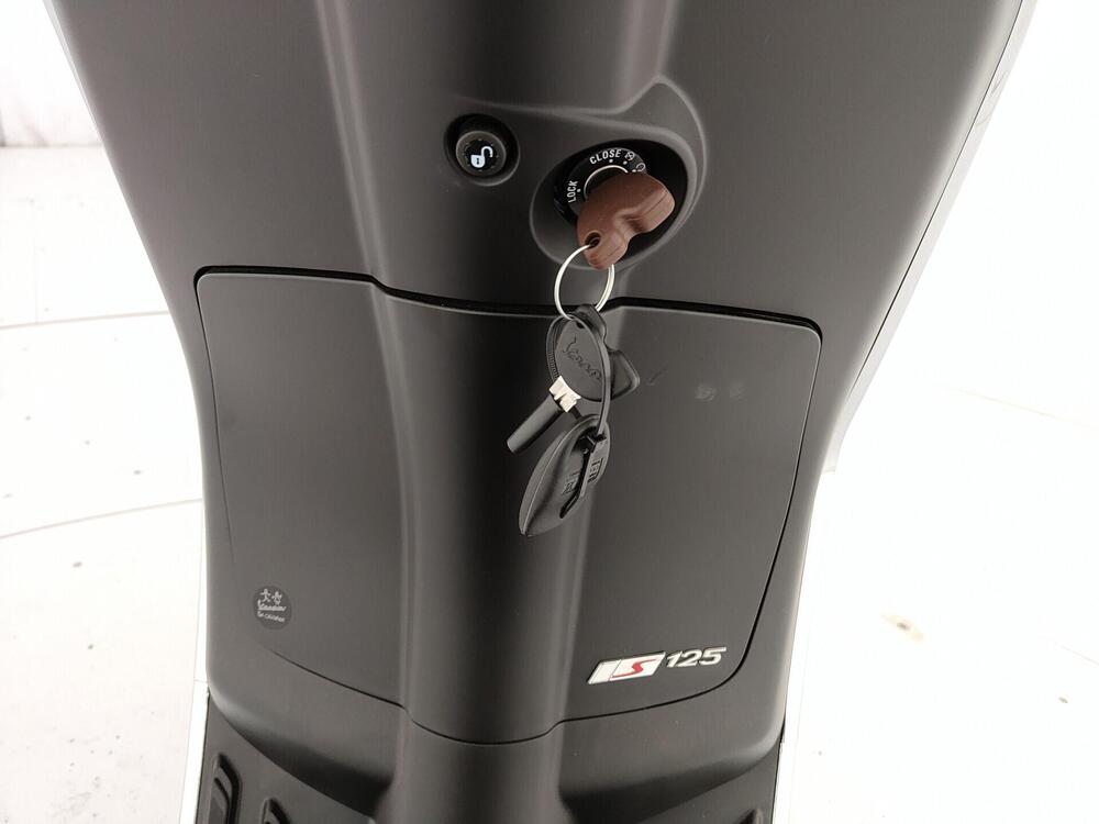 Vespa Sprint 125 S (2026) (14)