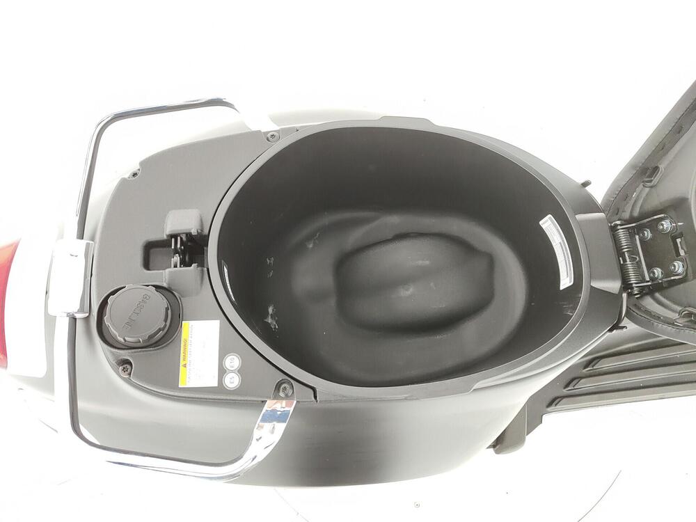 Vespa Sprint 125 S (2026) (19)