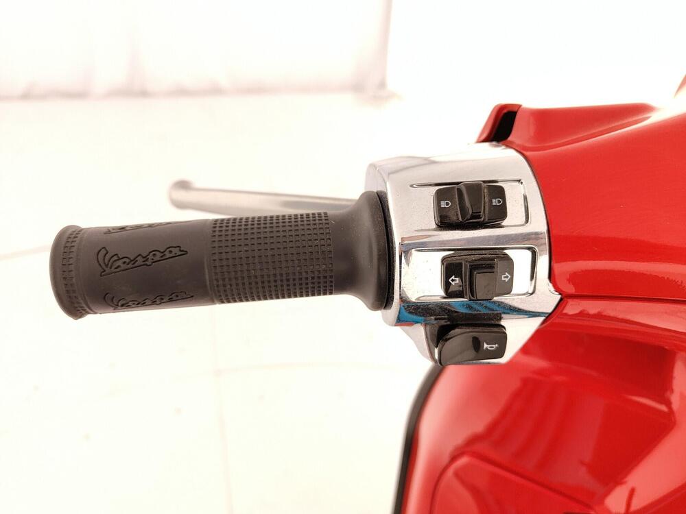 Vespa Primavera 125 Color Vibe (2023 - 24) (14)