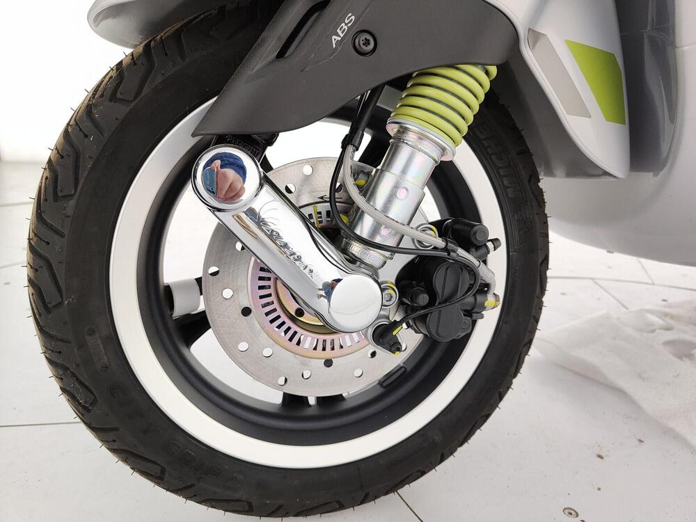 Vespa Primavera 125 Tech (2024 - 25) (12)