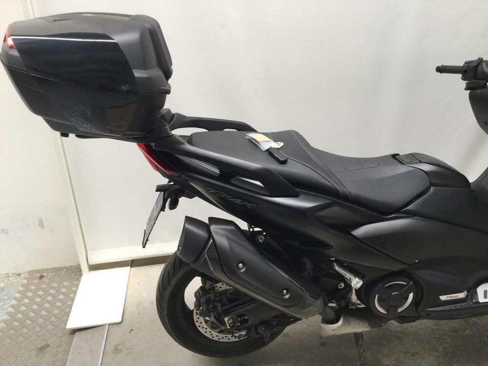 Yamaha T-Max 560 (2020 - 21) (8)
