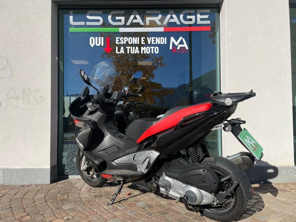 Aprilia SR Max 300 (2011 - 16) (6)