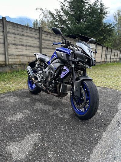 Yamaha MT-10 ABS (2016 - 17) usata