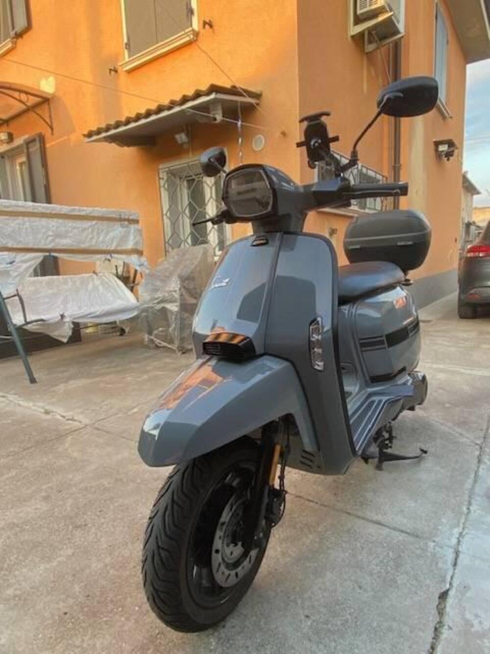 Lambretta V125 Special (2021 - 26) (4)