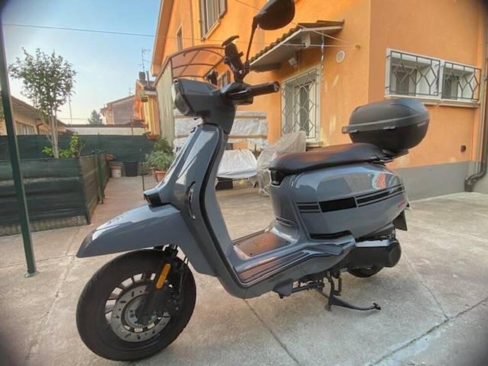 Lambretta V125 Special (2021 - 26) (9)