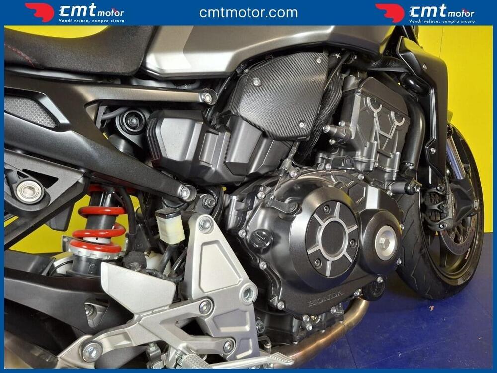 Honda CB 1000 R (2021 - 25) (10)