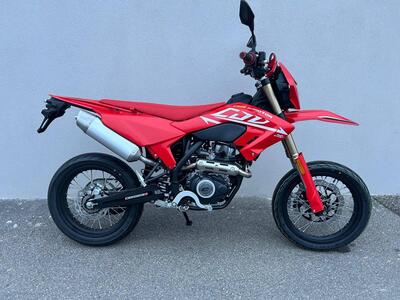 QJ Motor COV 125 (2025 - 26) nuova