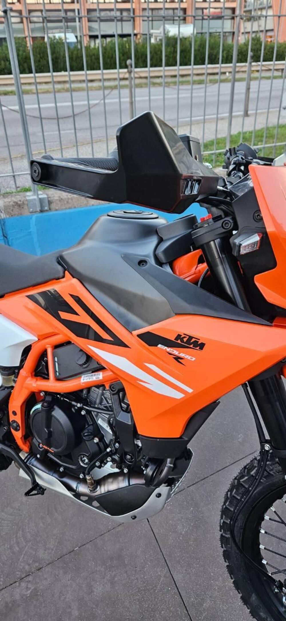 KTM 390 Enduro R (2025 - 26) (7)
