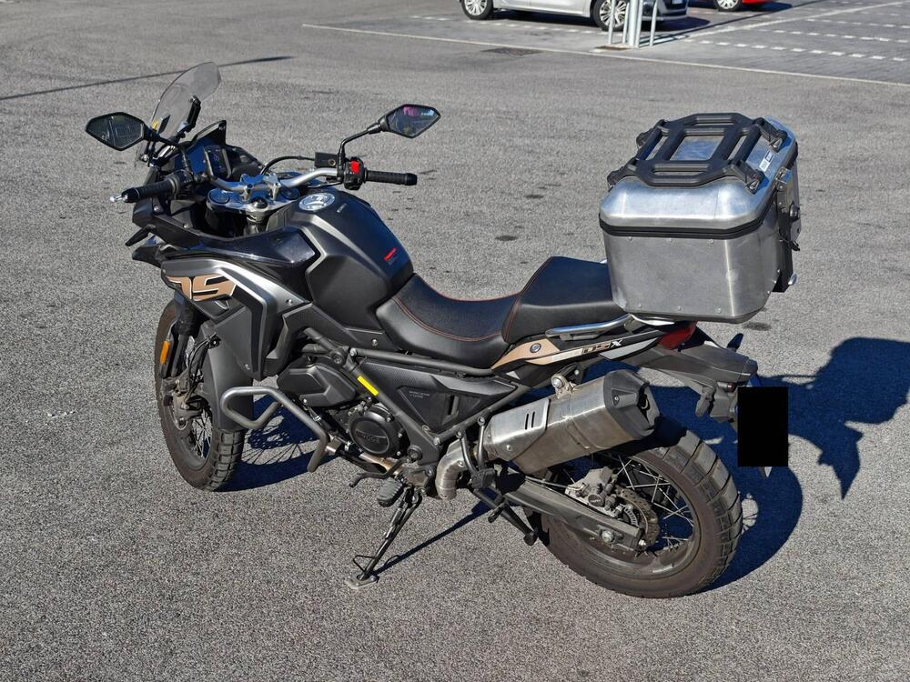 Voge Valico 650DSX (2021 - 24) (4)