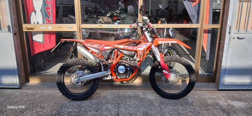 Betamotor RR 125 4T Enduro LC (2021 - 23) (2)