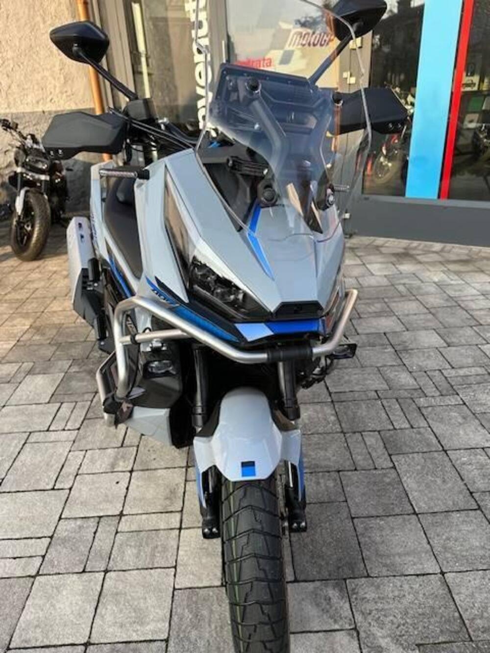 Zontes ZT368-G (2024 - 26) (3)