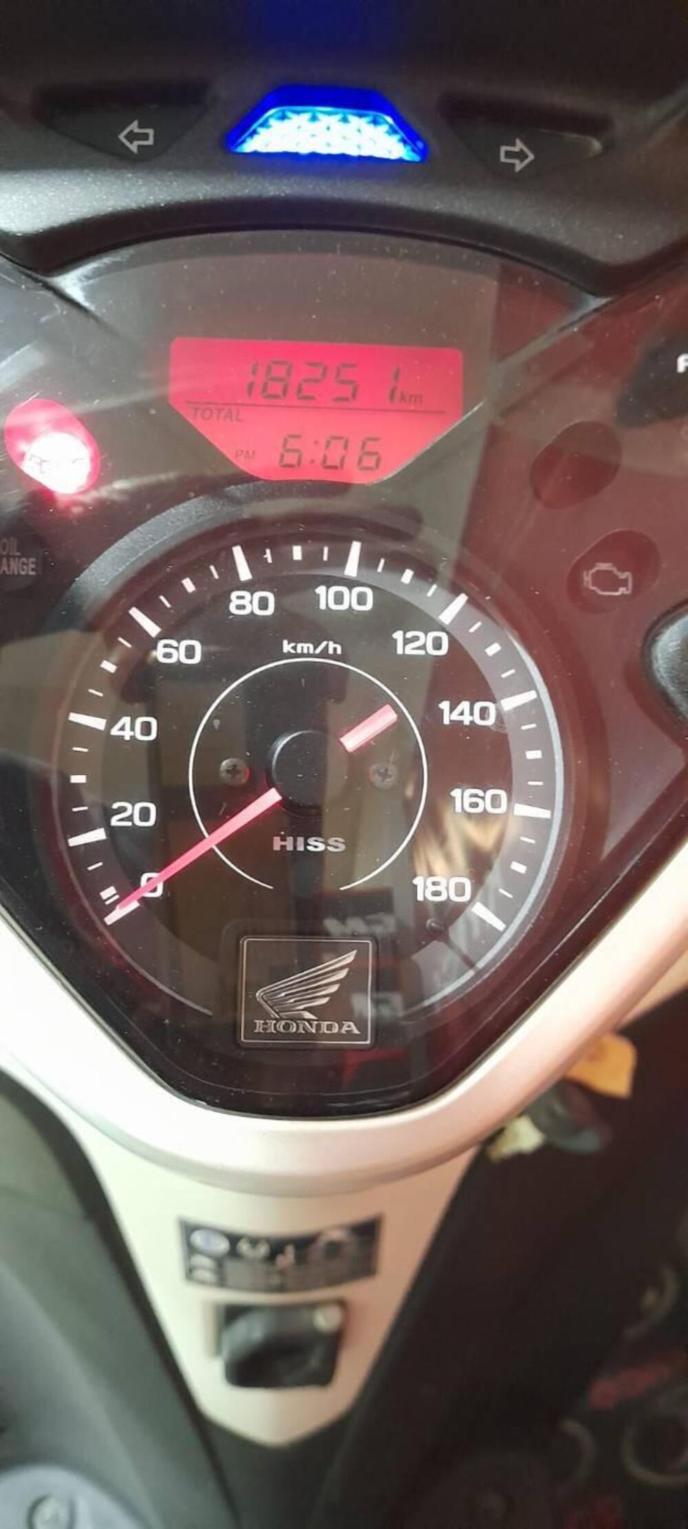 Honda SH 300 i Sporty/Special (2013 - 14) (8)