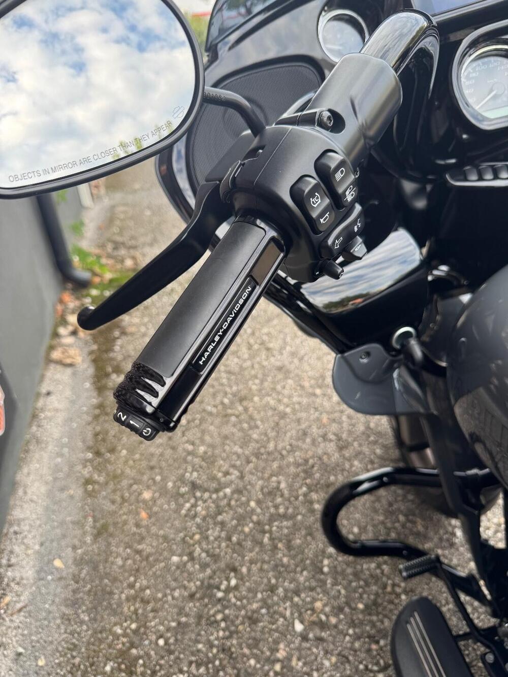 Harley-Davidson Road Glide ST (2022 - 23) (6)