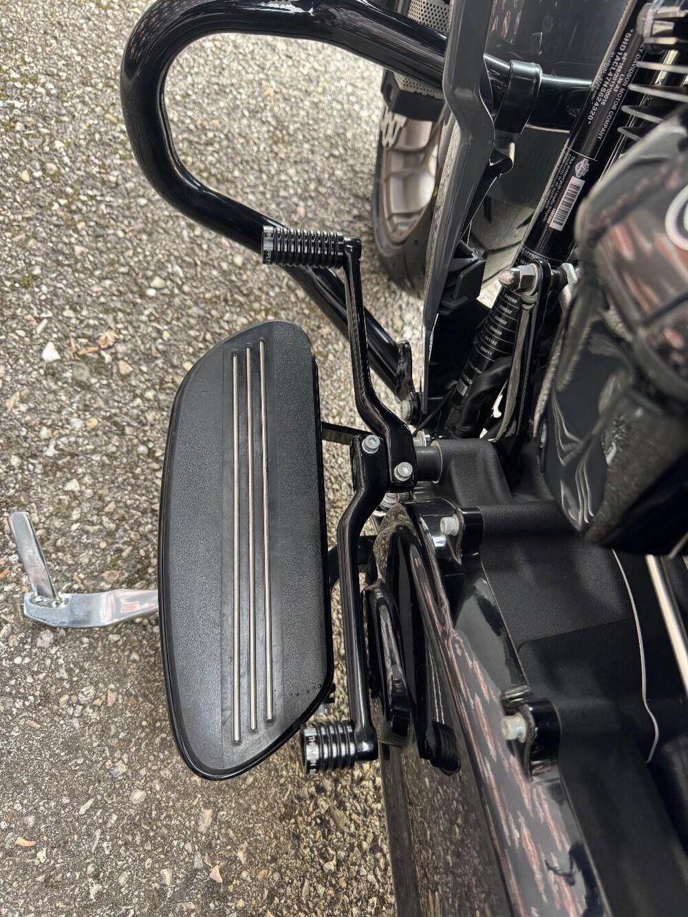 Harley-Davidson Road Glide ST (2022 - 23) (13)