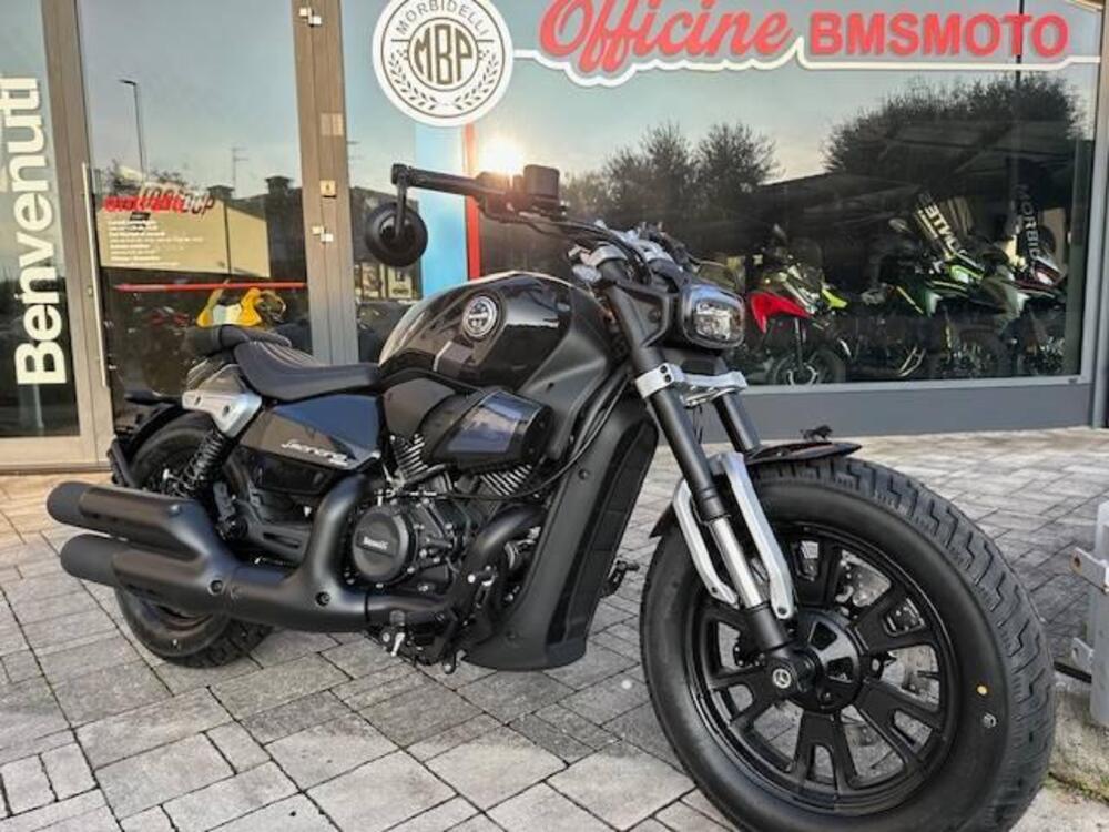 Benelli Leoncino 400 Bobber (2026)