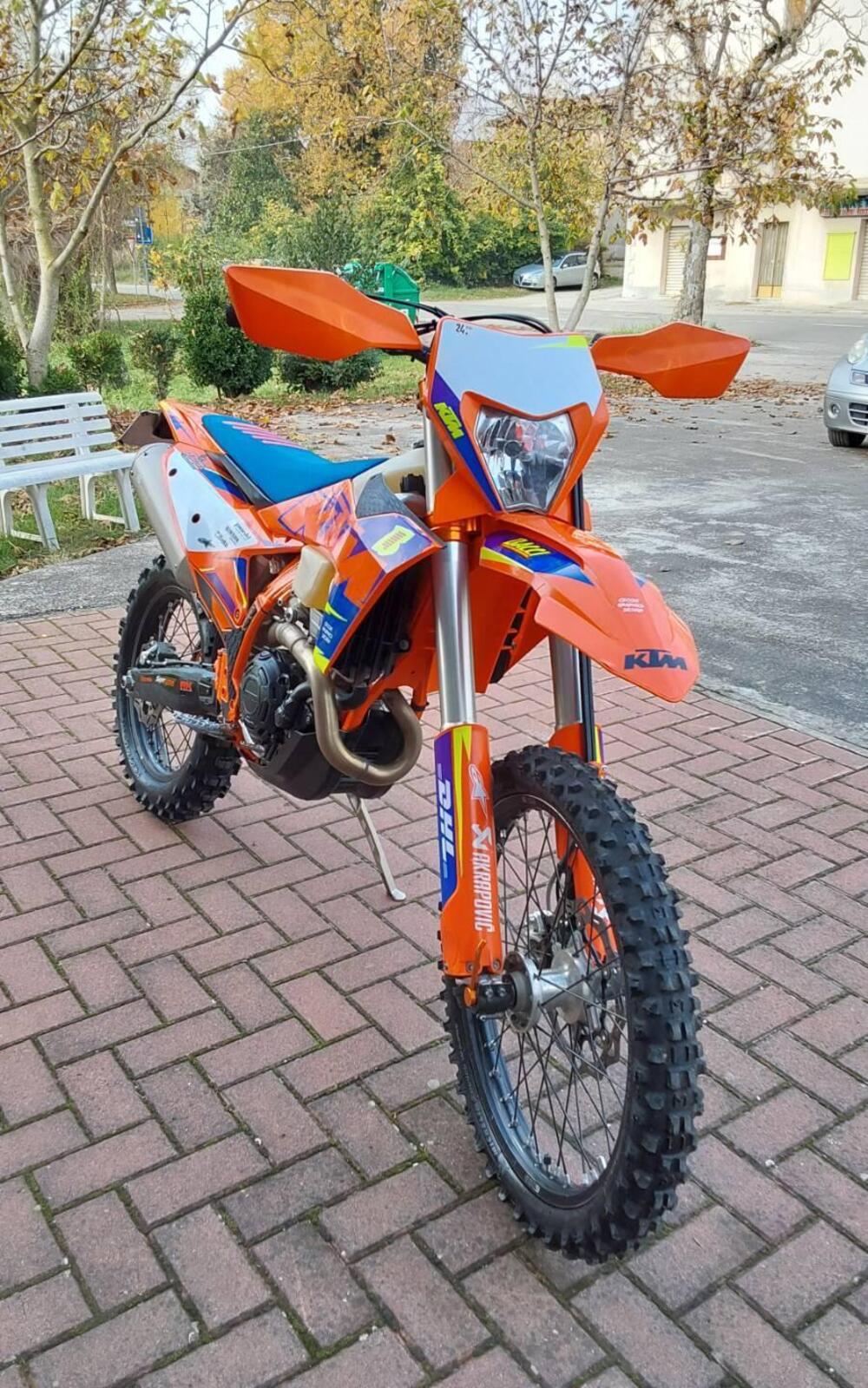 KTM 250 EXC-F Six Days (2024) (4)