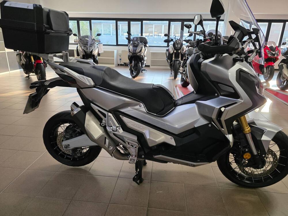 Honda X-ADV 750 (2017) (7)