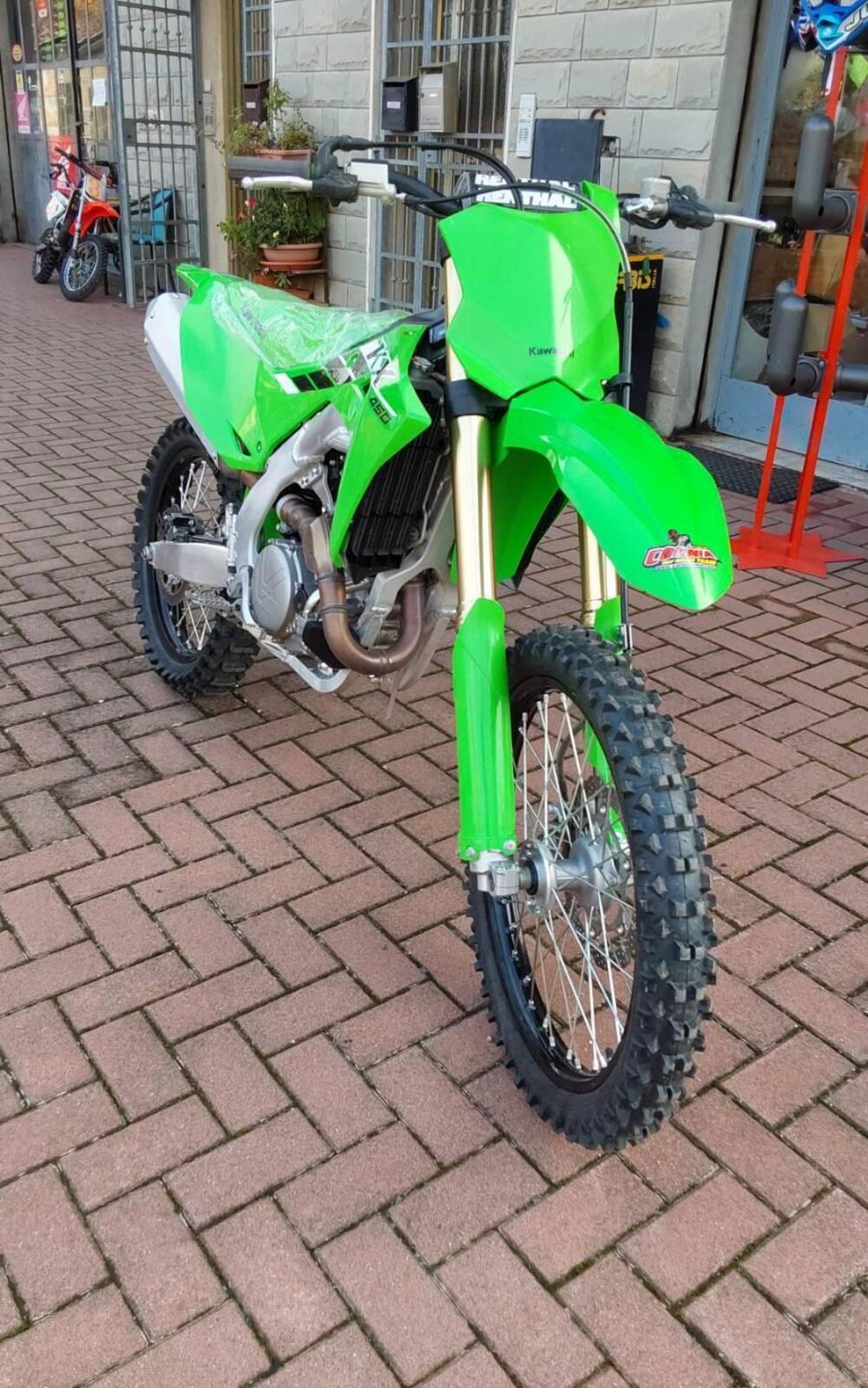 Kawasaki KX 450 (2025) (3)