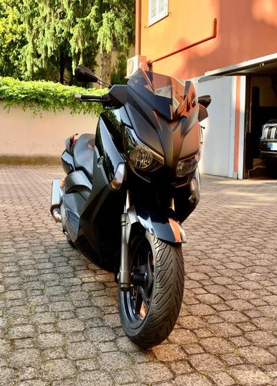 Yamaha X-Max 250 (2014 - 16) usata