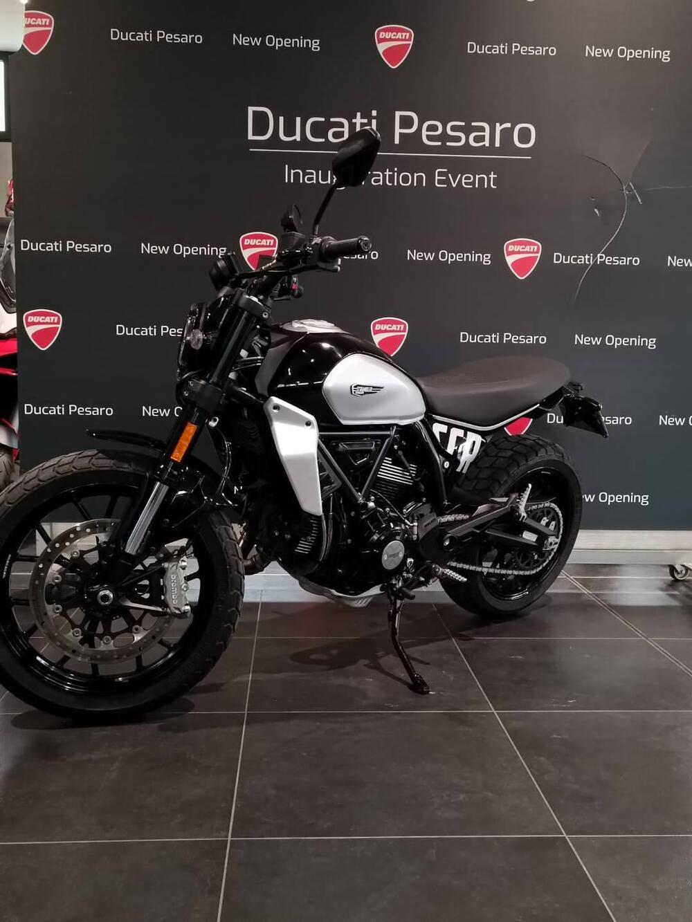 Ducati Scrambler 800 Icon (2023 - 24) (8)