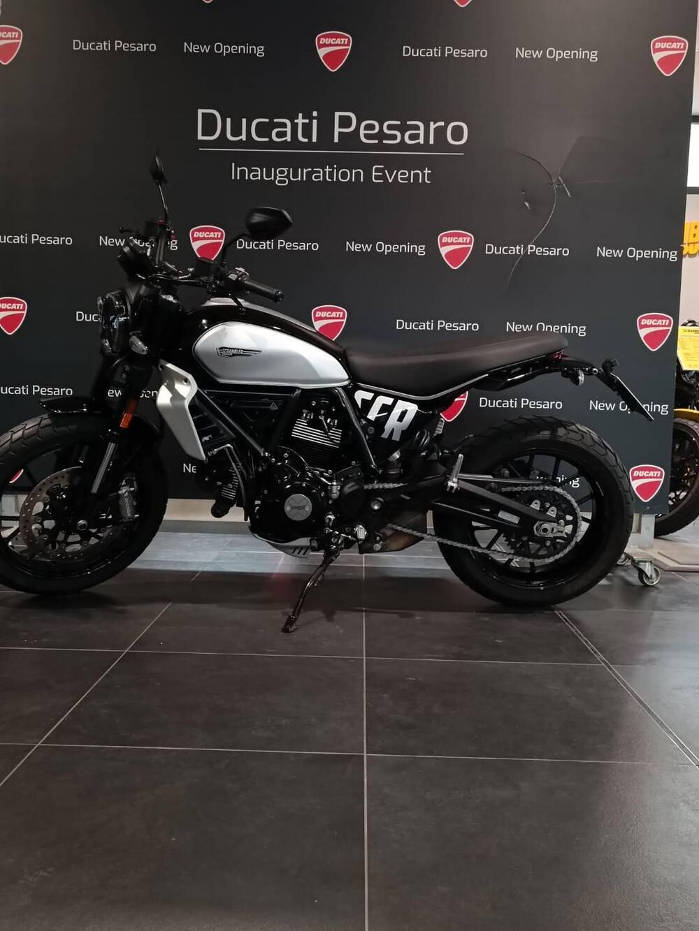 Ducati Scrambler 800 Icon (2023 - 24) (7)